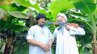 سمير كسر دراع اخت عصام وكان هيخلص من عصام نفسه ضحك مش خلصاااان 