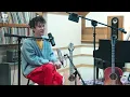 Jacob Collier Explains Joni Mitchell’s Influence — ‘I Know (A Little)’ LIVE | Broken Record podcast