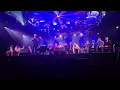 Gaither Family and Friends.    When God Dips His Pen Of Love In My Heart