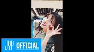 Download TWICE MOMO \ MP3