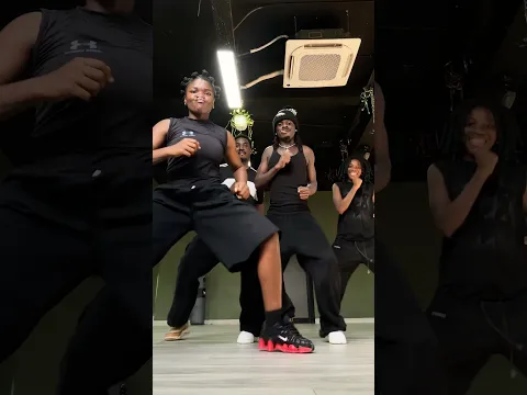 Kofi mole - Balotelli dance video by Real Cesh, Lisa, Endurancd and Nature