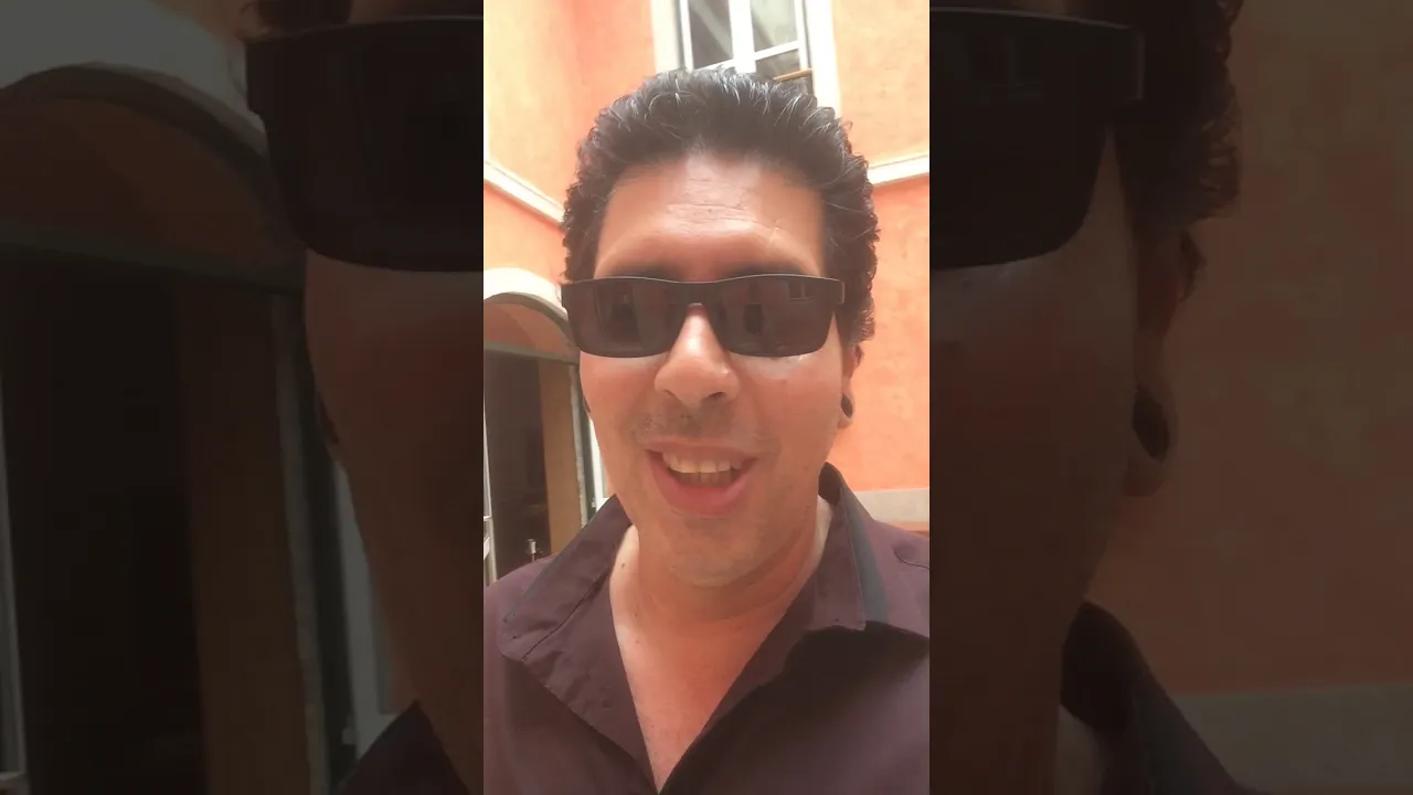 "O Isidoro foi um excelente professor e me passou o amor pela Harmonia Funcional e Improvisação."