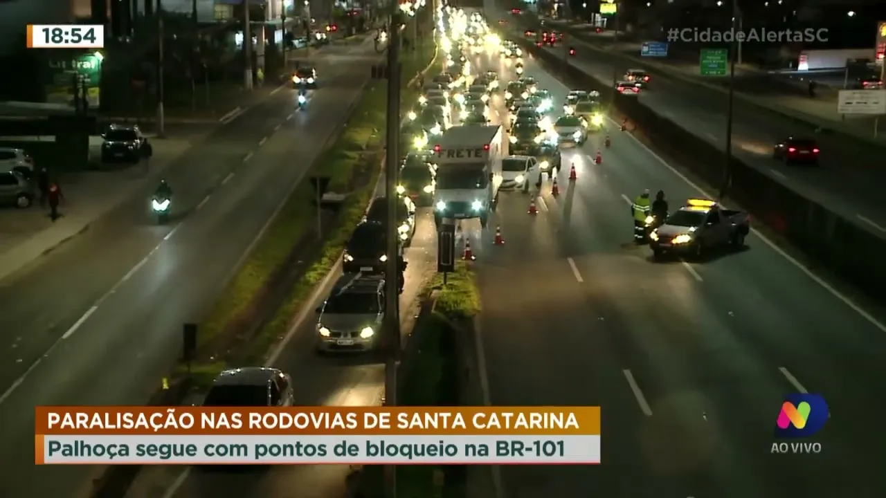 2° dia de manifestação: Continua os bloqueios na BR-101 em Palhoça