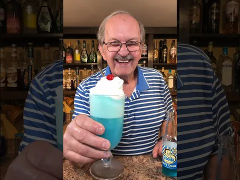 Berry Cream Soda Float, Happy Float Day Friday!