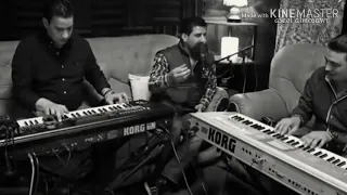 بحبك هي نقطۃ ضعفي حالات واتس 