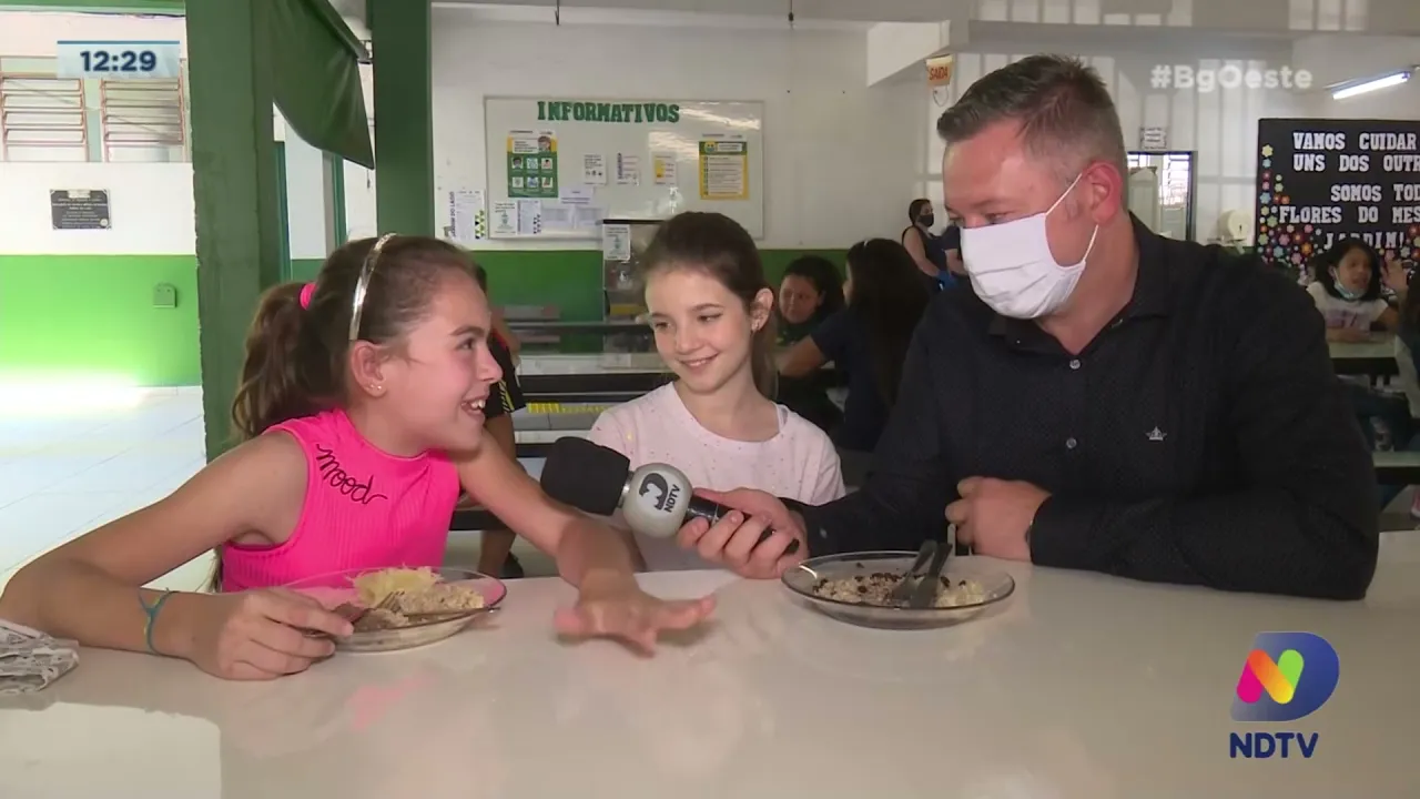 Dia da Merendeira: a profissional que garante alegria e alimentação de qualidade para os alunos