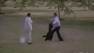 و سيجارة جابت جيوان و جوان جاب حباية   من فيلم الكيف دندنها