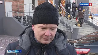 Сегодня губернатор Александр Бурков вручил ключи от долгожданных квартир дольщикам