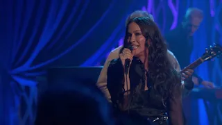 Alanis Morissette - Ironic | Everybody's Live with John Mulaney