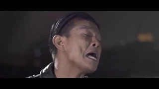 Andika Feat Yoshi - Lebih Baik Mundur