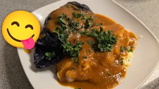 Dieses Weihnachtsgericht sorgt für Stimmung, Rotkohl-Rouladen mit Fleischfüllung
