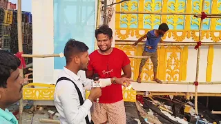 गया जी के केदारनाथ मार्केट में सबसे सुन्दर पंडाल 7 लाख की लागत से इस्कॉन मंदिर के तर्ज पर बनाया जा