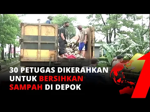 Tanpa Bantuan Alat Berat, 30 Petugas Bersihkan Tumpukan Sampah di Depok | tvOne