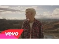 Download Lagu Betty Who - All of You