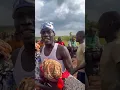 Download Lagu Bobi is een klasse hoger dan de gewone Oegandese bevolking. Ze hebben hem op alle mogelijke manie...