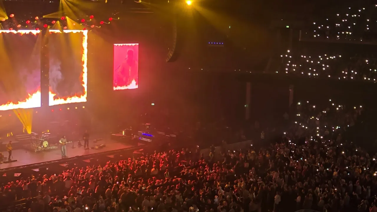 Shaboozey - Let It Burn - Live - C2C 2025 - OVO Hydro, Glasgow - 14 March 2025 Shaboozey - Let It Burn - Live - C2C 2025 - OVO Hydro, Glasgow - 14 March 2025