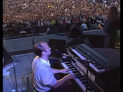 Download MP3 Phil Collins - Do You Remember (Live 1990) -  Phil and Brad Cole Cam