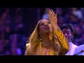 Video di Beyonce's tribute to Kobe and Gianna at the Staples Center