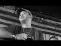 Wade Bowen - Who I am (Acoustic) | TXRDR
