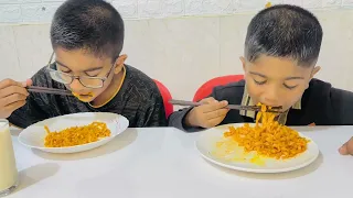 Spicy Ramen Noodles Eating #spicynoodlesmukbang