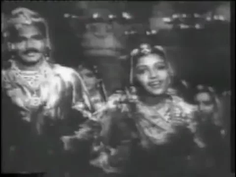 Shyamala Varnanae Mayavanae - YouTube