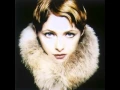 Download Lagu goldfrapp - time out from the world