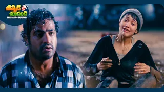 jr ntr and tamannaah recent blockbuster telugu movie scene oosaravelli thappakachudandi9