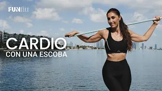 QUIERO quemar grasa en casa: ¡Haz este cardio con un palo de escoba!