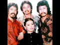 Download Lagu Sepak Bola - BIMBO ( lagu jadul )