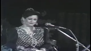 ما تيجوا بينا ننسى اللي كان ننسى سوا غدر الزمان وردة الجزائرية وتفاعلها مع الجمهور 