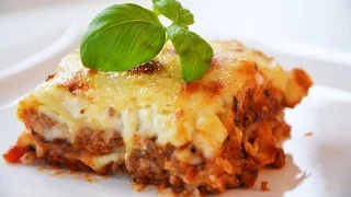 Leckere Lasagne | Bolognese | Bechamel Sauce | Mein Lieblingsrezept für Lasagne | Kikis Kitchen. 