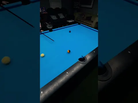 Reverse bank zigzag #8ballpool #pooltrickshots #trickshots #billiards