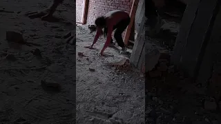 بابا اتسعر وهو في الشغل وهيخلص علينا  بابا اتسعر وهو في الشغل وهيخلص علينا