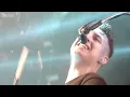 Arctic Monkeys - I Bet You Look Good on the Dancefloor (Glastonbury 2013)