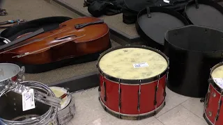 Cedar Falls to begin auctioning off old high school items
