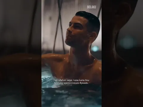Ronaldo Latihan Keras Jadi Perenang Hebat! 🏊‍♂️💪🔥 #footballshorts