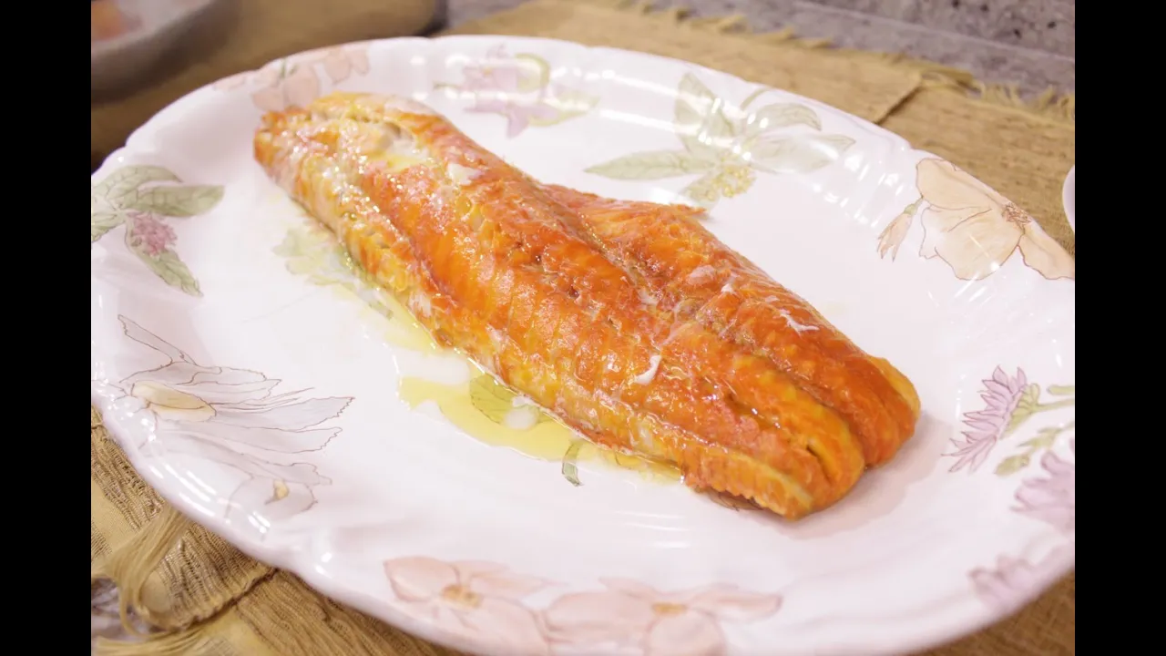 Ótima opção para sobremesas e vendas. O preparo é fácil. Aprenda diversos truques com o cozinheiro.. 