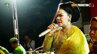 Download CIREBON PEGOT SINDEN HJ UGI S || SANDIWARA DWI WARNA || DESA. TAMBAK - IM MP3