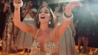 الراقصة انستازيا ترقص على أغنية الله وياه العراقي 