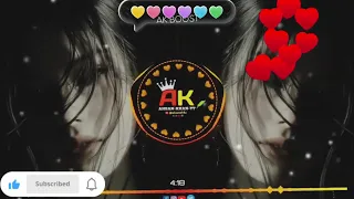 او خوند ډیر راکوی ماته پر تندی دې تور پیکی زما خوژه لالی  او خوند ډیر راکوی ماته پر تندی دې تور پیکی زما خوژه لالی