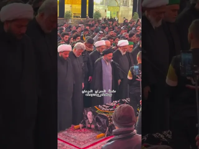 ⁣صلاة السيد مهدي الشيرازي على جثمان خادم الحسين عبد الرضا السعدي