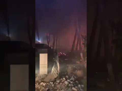 Milna požar sa svih strana