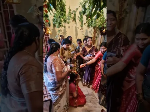 ఇలా సేవ చేయ్యాలి అంటే రాసి పెట్టి ఉండాలి అది మాకు దక్కినందుకు దుర్గమ్మకి😢🙏🙏🙏🙏