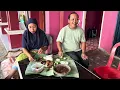 Download Lagu Makan paginya bakar bawal saja