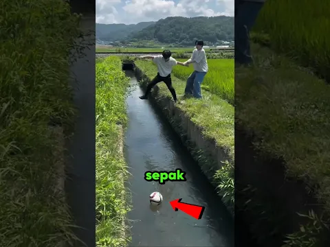 gagal mengambil bolanya!