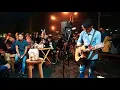Download Lagu TRI SUAKA - TUHAN JAGAKAN DIA (akustik)