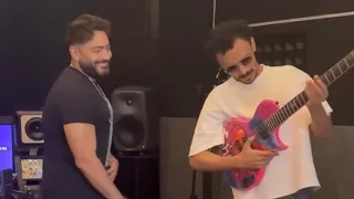 كواليس تسجيل أغنية قلودة تامر حسني وكزبره 