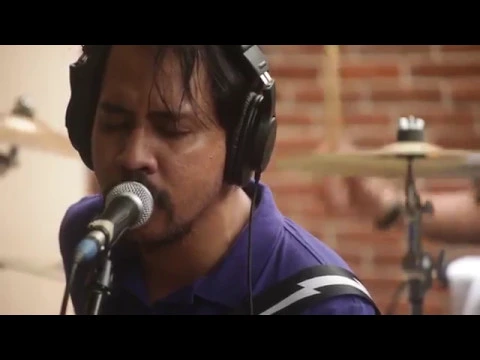 Download MP3 The Adams - Just [Versi Akustik] (Official Video)