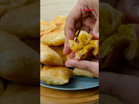 10 Minutes Aloo Puff Samosa | Aloo Samosa #teatimesnacks #recipe #easyrecipe #samosa