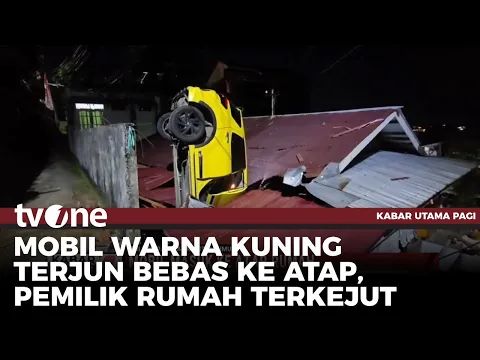 Pengemudi Hilang Kendali, Mobil Jatuh ke Atap Rumah